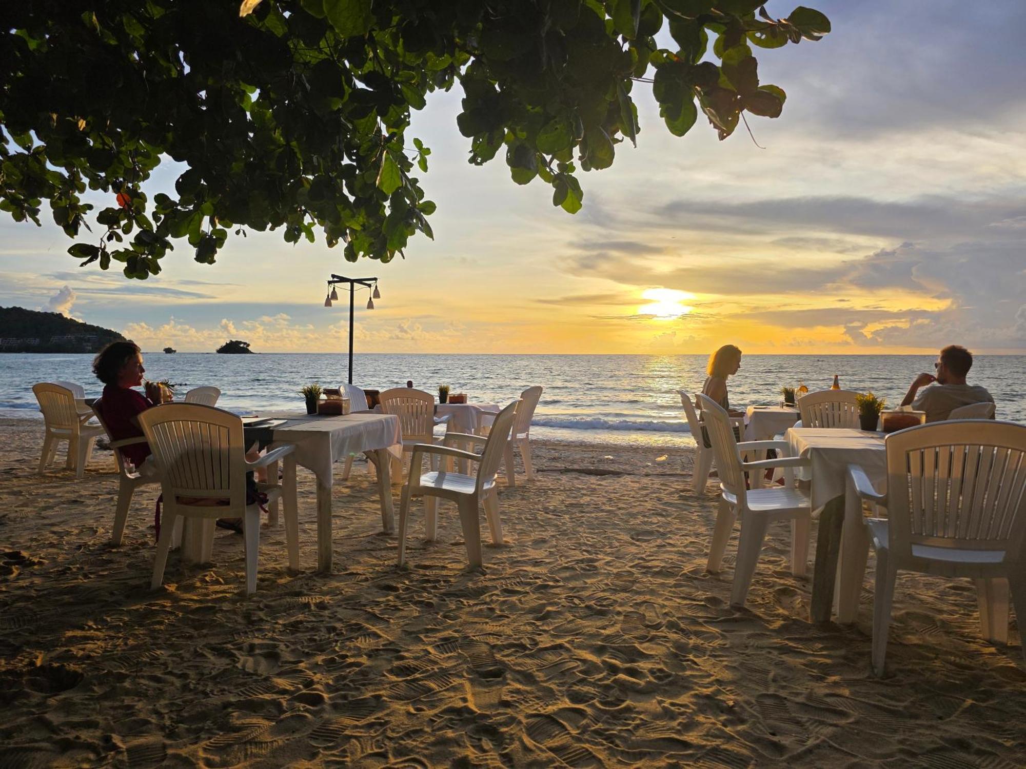 Tt Naiyang Beach Phuket Nai Yang Beach Kültér fotó